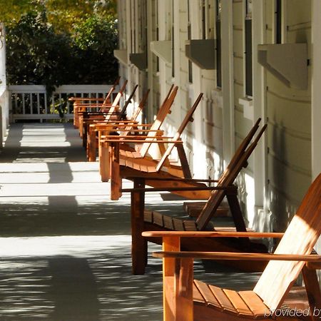 Vichy Springs Resort Юкая Екстериор снимка