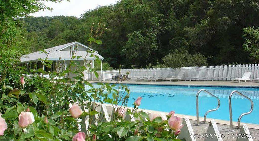 Vichy Springs Resort Юкая Екстериор снимка